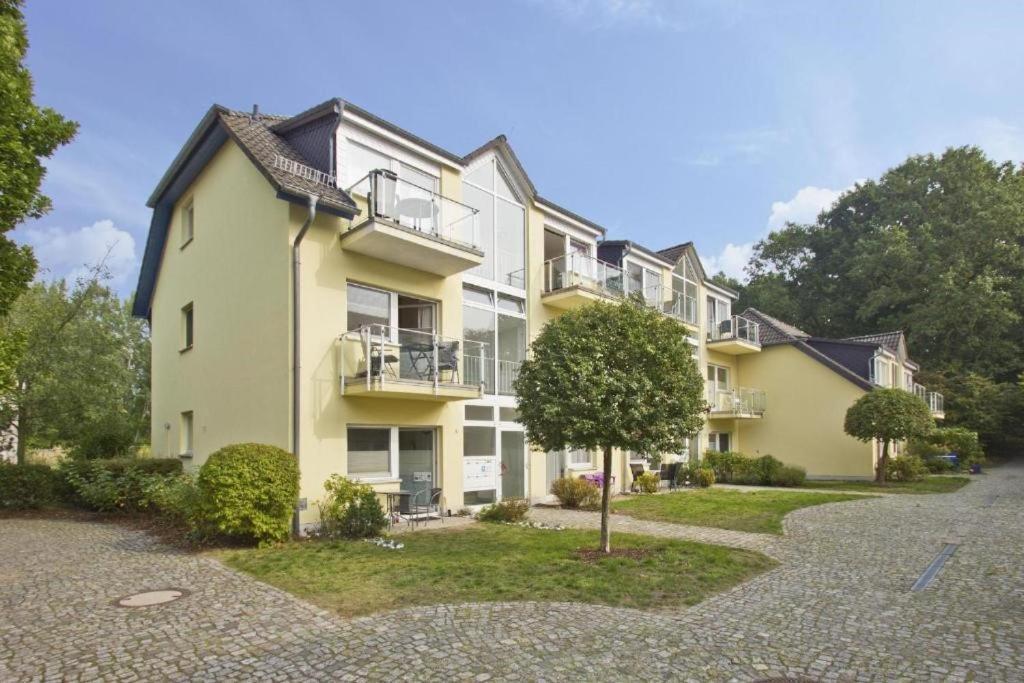 Ferienwohnung Eldena Lobbe Exterior foto